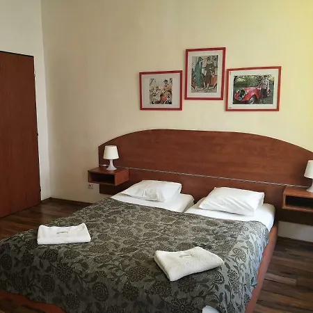 Aparthotel Auspicie
