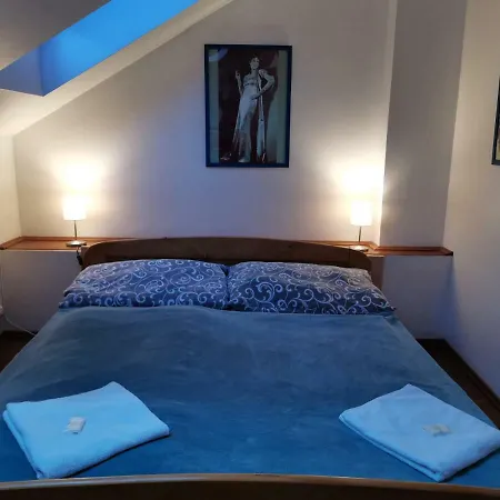 Auspicie Apartmanhotel Prága
